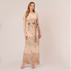 NWT SIZE 14 Adrianna Papell FLORAL MATELASSE GOWN IN BLUSH MULTI